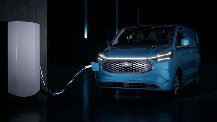 Ford E-Transit Custom 2022 (2)