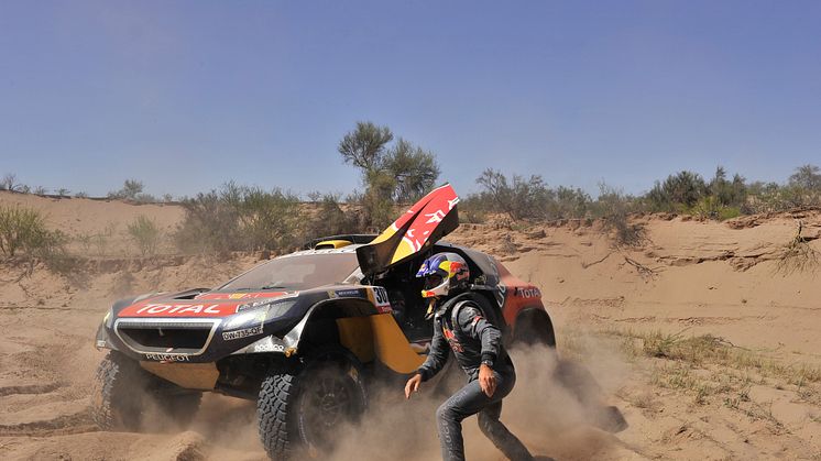 Peugeot vann världens tuffaste ökenrally – Dakar 2016 