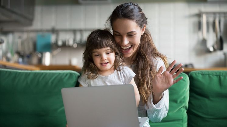 Forskarna från Linköpings universitet har analyserat familjemedlemmars verbala och kroppsliga samspel i videosamtal.