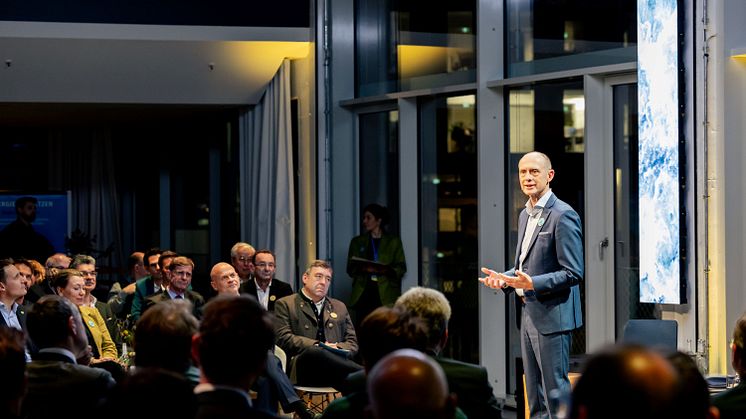 231121_Bayernwerk_Bayern-Netzwerken_Muenchen_Dr-Egon-Leo-Westphal