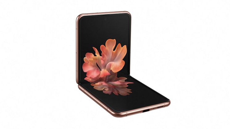 Med den brettbare Galaxy Z Flip 5G smarttelefonen kombinerer Samsung innovativ design med hastigheten på 5G