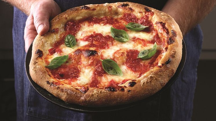 Møllerens Pizzabunn Napolitansk stil 2.jpg