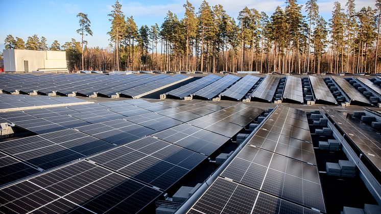 CTT Bribo Solar Panels on the roof of manufacturing building