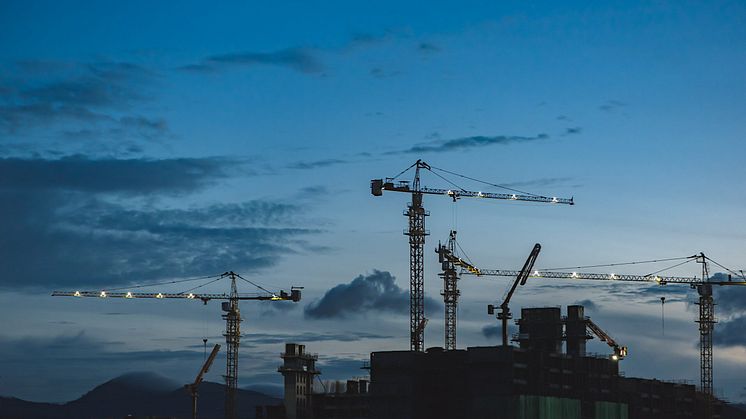 Byggkonsulter erbjuder expertstöd för att säkerställa framgångsrika byggprojekt – men vad kostar deras tjänster egentligen?
