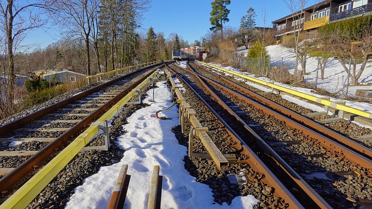Illustrasjonsfoto av sporvekslene på Østerås med utsikt til Østerås T-banestasjon. Foto: Arne Aasheim, Sporveien