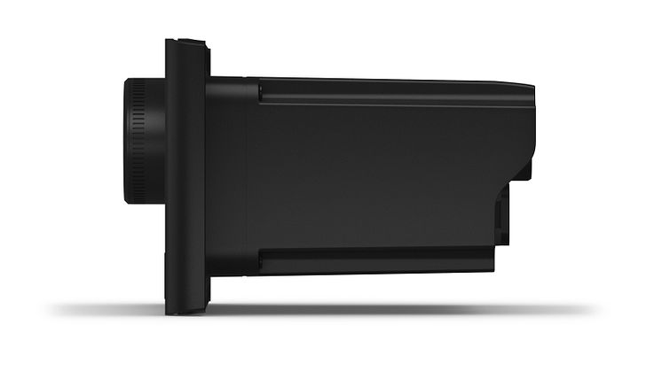 Garmin_Fusion_MS-RA60_Seitenansicht