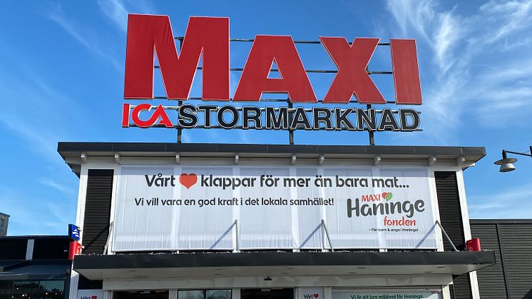 Maxi fasaden - Vårt hjärta klappar