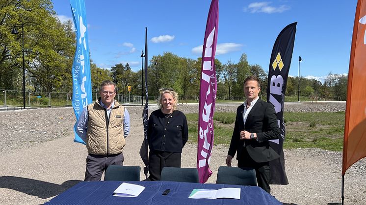 Vårvik_kontrakt_beskuren.jpg