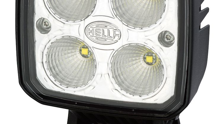 Den rostfria arbetsstrålkastaren Hella Q90 LED
