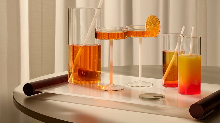 VARMBLIXT carafe 79 DKK, champagne coupe 39 DKK, glass 19 DKK