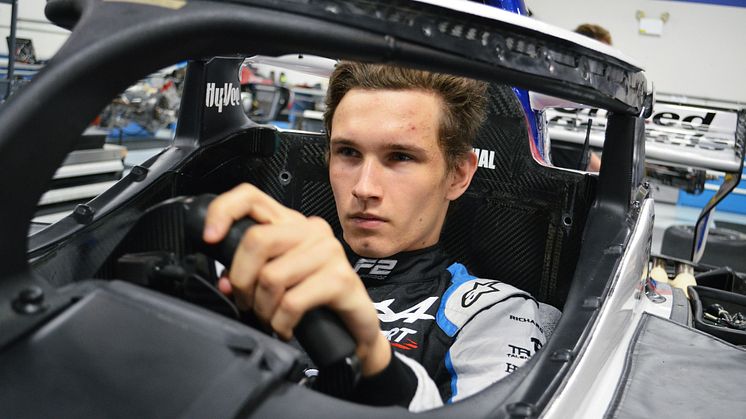 DANSKE CHRISTIAN LUNDGAARD DEBUTERAR I INDYCAR