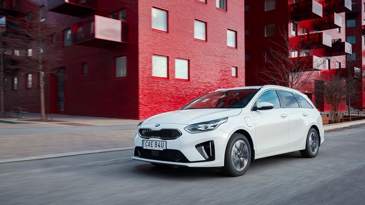 Kia Ceed SW Plug In Hybrid_1