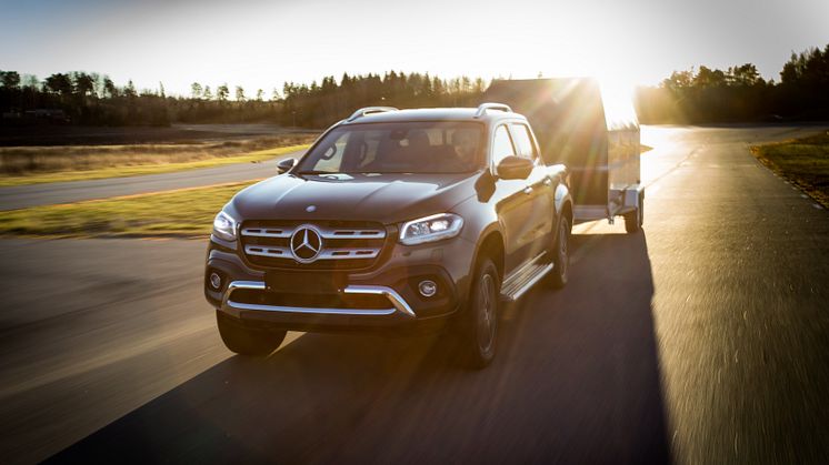 Mercedes-Benz X-Klass på svensk mark