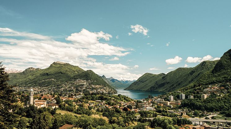 ST_3x2_Montagnola-Panorama-of-Lugano_c_Milo Zanecchia