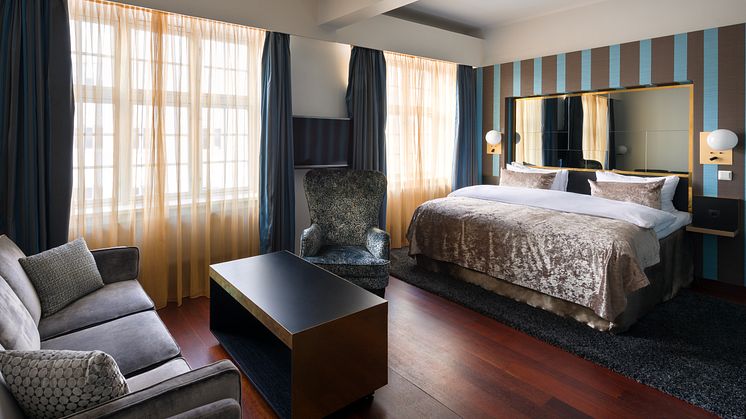 Jrsuite1