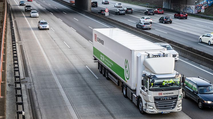 DB-Schenker_H2_Truck_6