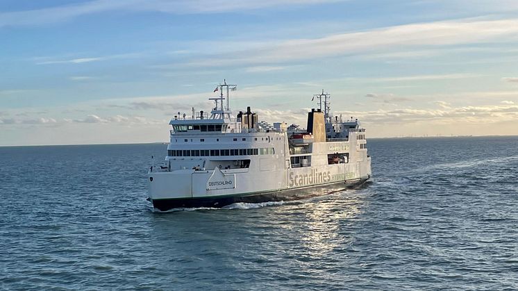 Deutschland in smooth waters