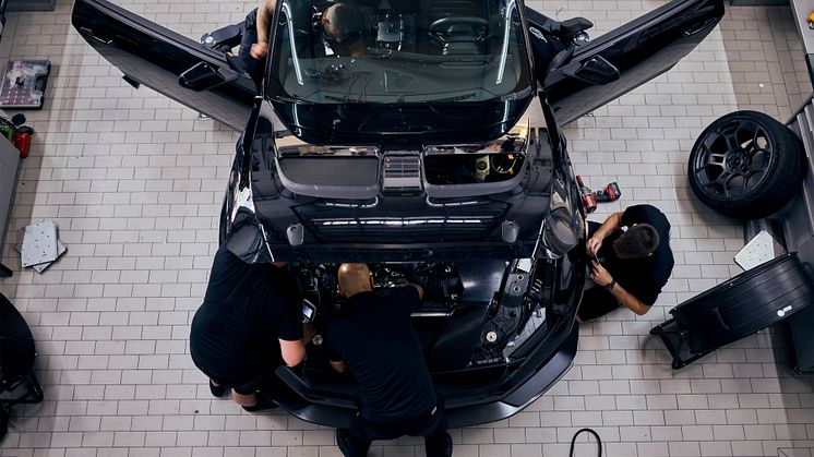 2024Ford_Mustang-GTD_RoadToTheRing_02.jpg