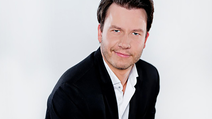 Mitten ins System: Stefan Rybkowski - Senior Consultant bei Emanate GmbH