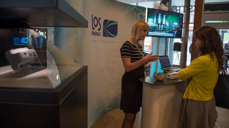 Kan man tjene penger på strøm man ikke bruker? Switch-boksen og LOS Energy fikk stor oppmerksomhet i pausene.