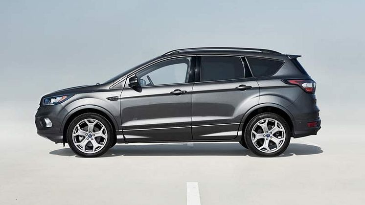 Ford_2017_Kuga_Grey_2_s