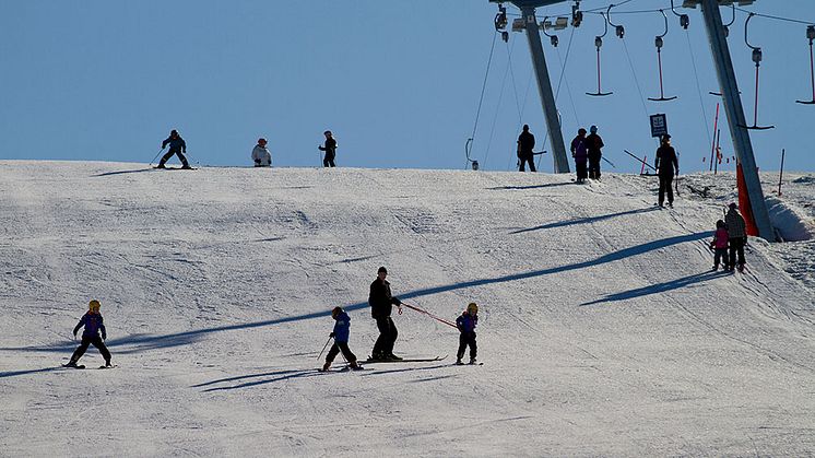 Sportlov i Kvisthamrabacken, i Norrtälje. Foto: Norrtälje kommun
