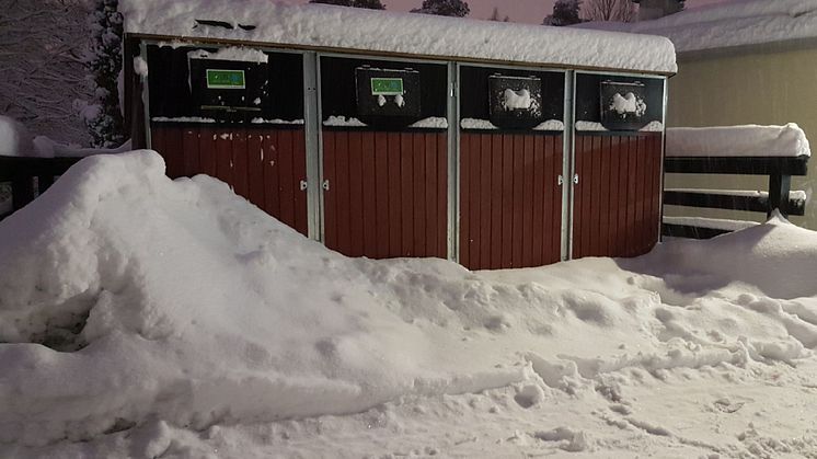  Snøværet byr på ekstra store utfordringer for Renovasjonsetaten. 