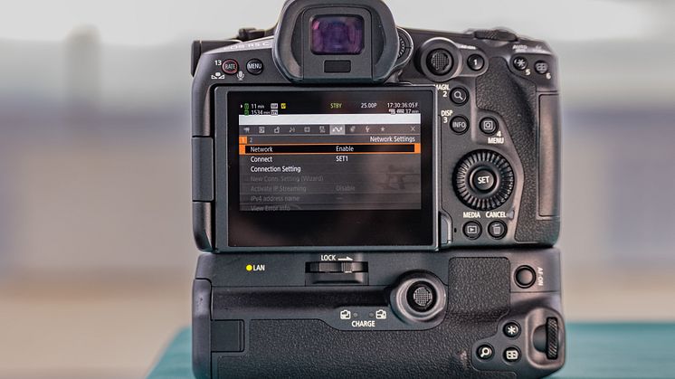 EOS R5 C image1