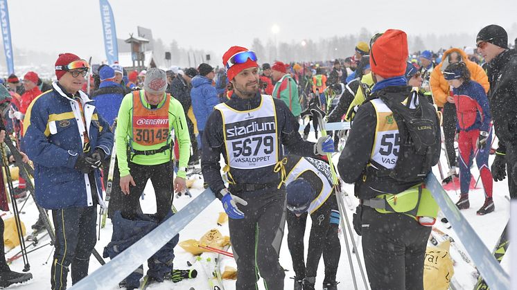 Prins Carl Philip inför start i Vasaloppet 2019