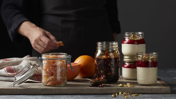 Candied-fruit-peel-syrup-nuts-pannacotta-rice-pudding-NZG-35212- Foto_Caroline_Tengen_jpg.jpg