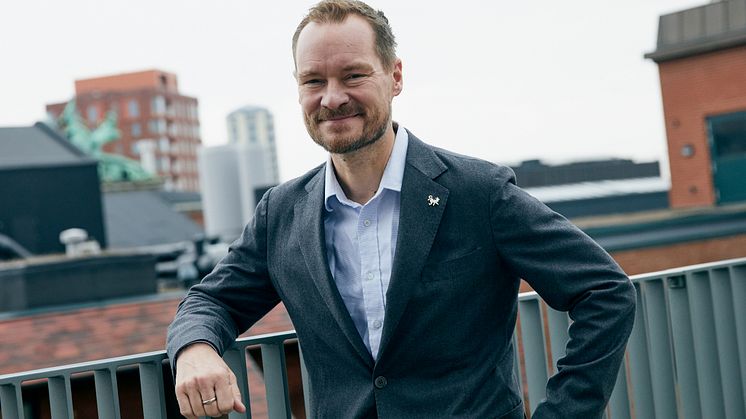 PR photo - Christof  Bischoff_04_HI