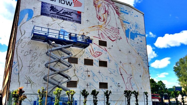 Borås första riktigt stora muralmålning tar form