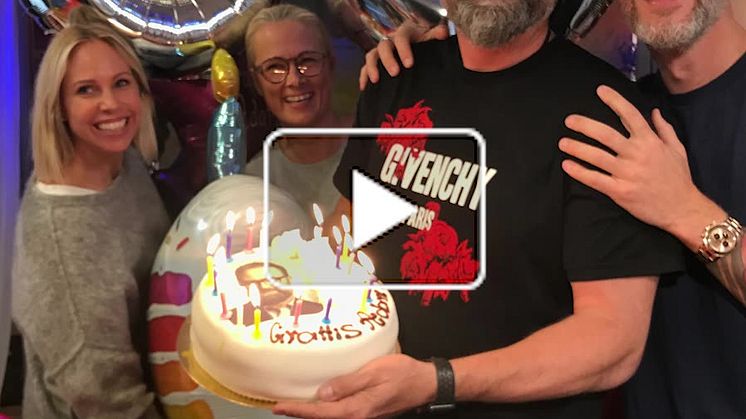 Ljudklipp - Vakna med NRJ firar Adam Alsing 50 år!