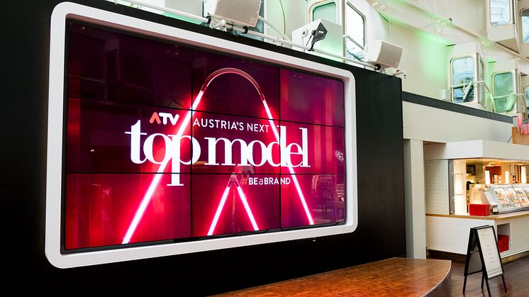 Die Ankündigung der Modelshow an Bord der Silja Symphony