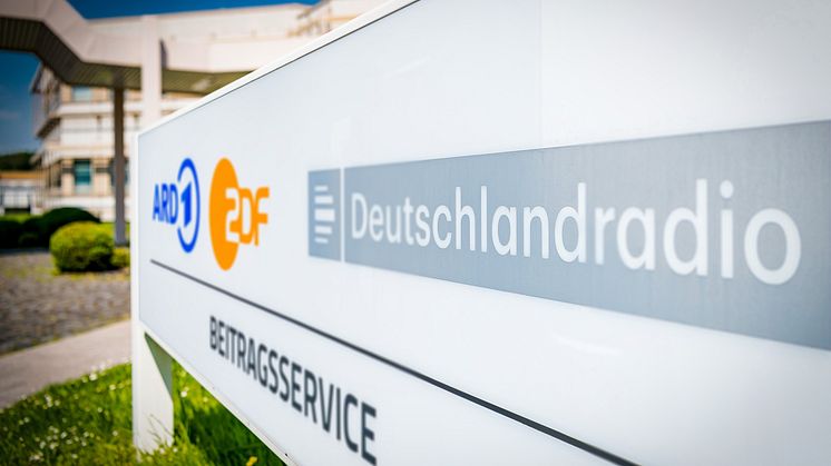 Beitragsservice stellt Jahresbericht 2022 vor – Krieg und Zeitenwende bislang ohne nennenswerte Auswirkungen auf den Rundfunkbeitrag