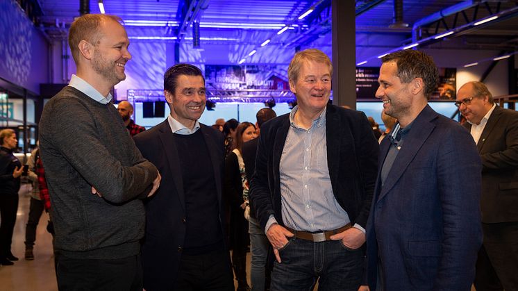 Fra venstre Anders Örnulf, Jonas Bauer, Bo Halvardsson og Helge Bonden fra SkiStars ledelse. 