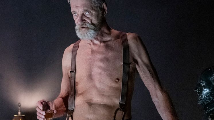 05-Lång dags färd mot natt-pressbild-foto OlaKjelbye-2019-2020