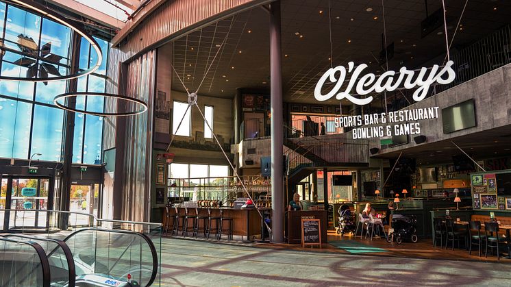 O'Learys_Facade_Indoor (1)