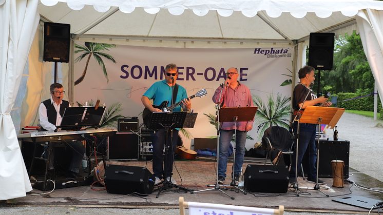 Die "Old Guys" - hier bei einem Auftritt in Treysa - spielen am 24. August vor der Hephata-Kirche. 