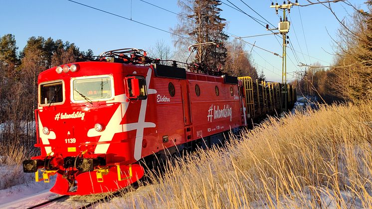 Inlandstågs RC4 1139