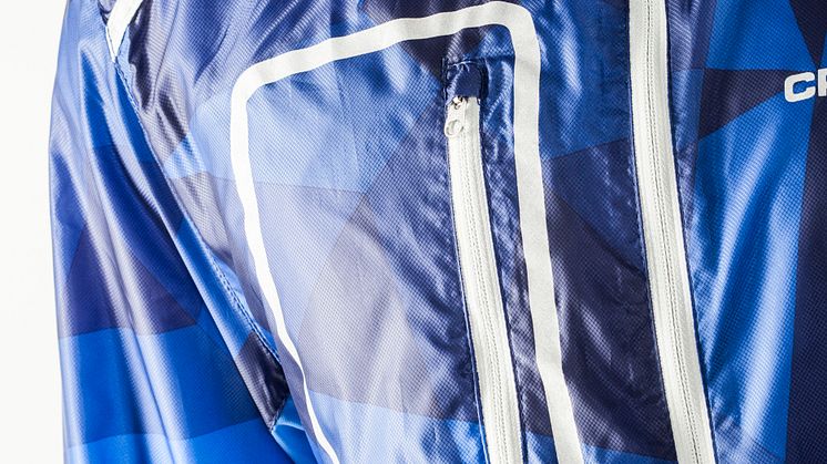 Focus hood jacket (herr) i färgen geo view