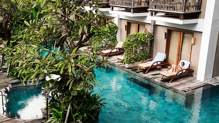 TUI-Swim-up-pool