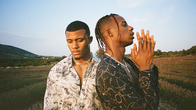 Få din groove på sammen med brødrene i rosegold, når de lørdag den 11. februar sender R&B-vibrationer gennem Lille VEGA.