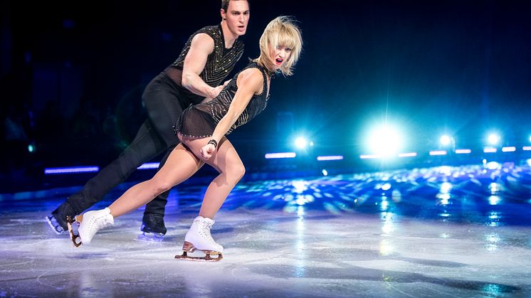 Olympiasieger Aljona Savchenko und Bruno Massot: Show-Comeback bei HOLIDAY ON ICE in Hamburg