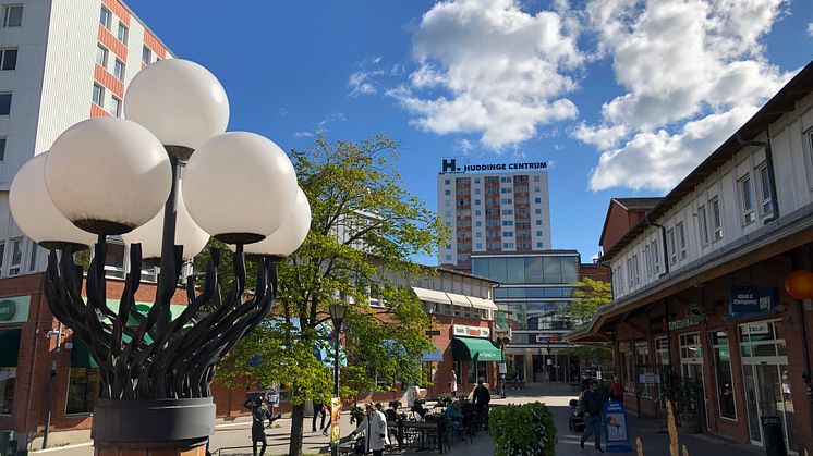 Ökade besökssiffror och flera nya verksamheter har öppnat under året i Huges centrum.
