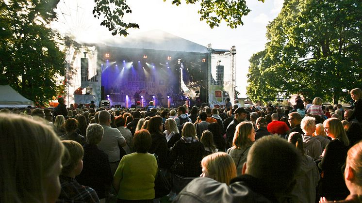 Nytt samarbete med ett kärt publikåterseende för RIX FM Festival och Eskilstuna.