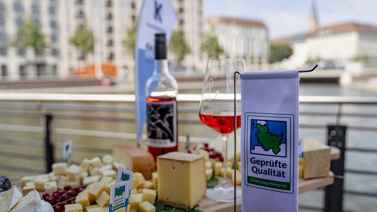 Käse trifft Wein 2023 am Bootshafen