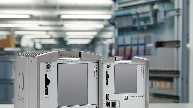 Redundant PLCnext Control devices for maximum availability