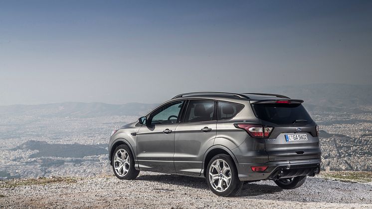 ST-Line_Kuga_004