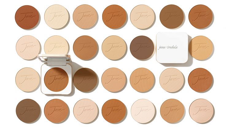 Nya Compact Refillable för PurePressed Base Foundation – dosan som är påfyllningsbar och återanvändbar